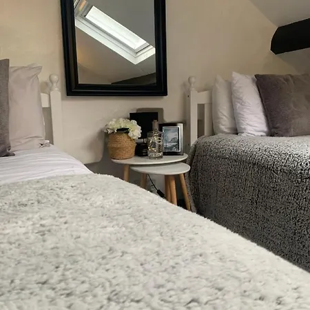 Roses Cosy Countryside With Open Fire And Mountain Views Near Scafell Santon Bridge